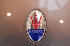 Maseratiemblem.JPG